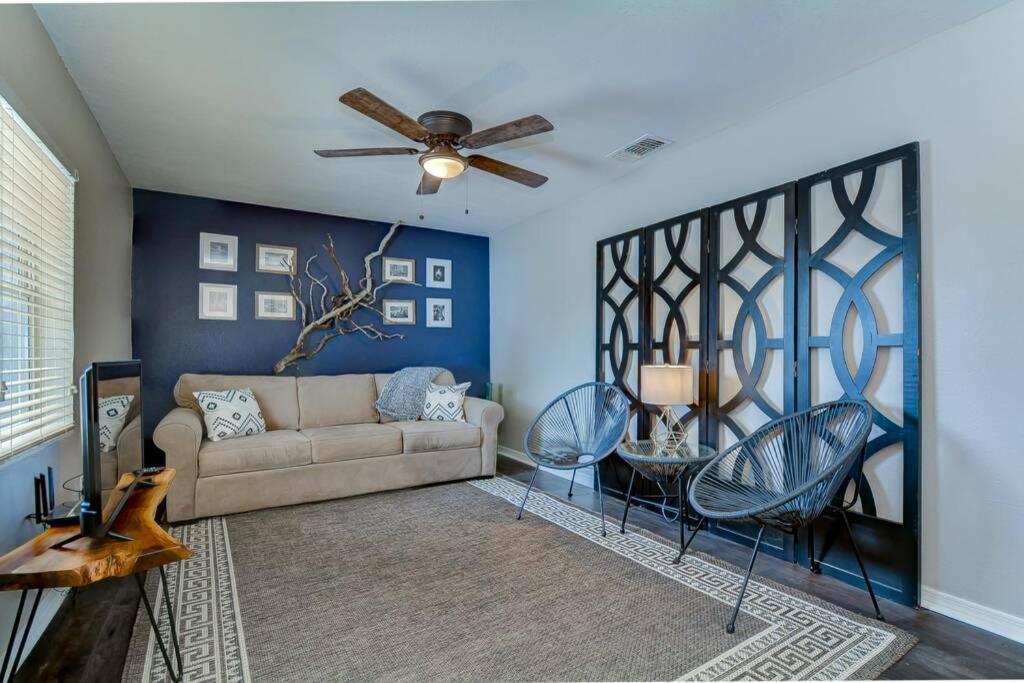 Driftwood Castle Urban Oasis With Firepit Near Convention Center And Amalie Arena, Room For 6 Tampa Exterior foto